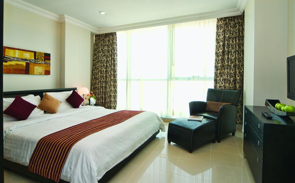 Retaj Residence Al Corniche Doha Room photo